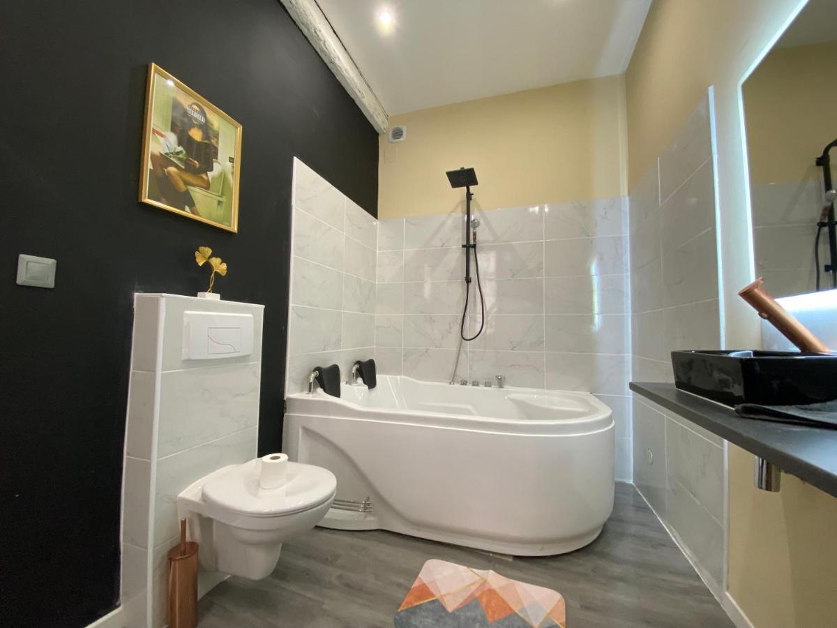 Baignoire Cosy Centre Narbonne Apartment Exterior photo