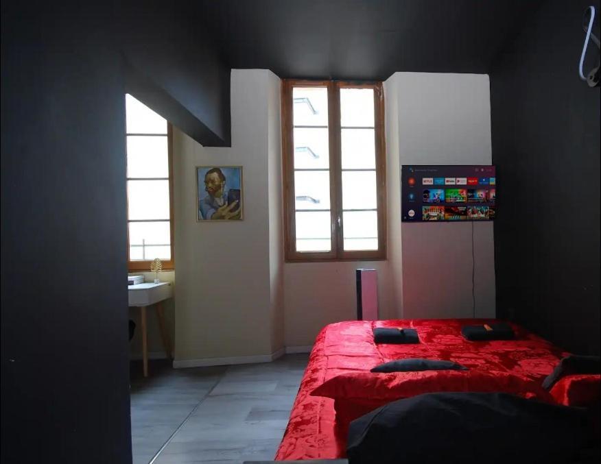 Baignoire Cosy Centre Narbonne Apartment Exterior photo